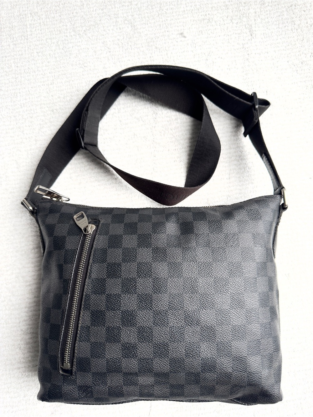 Louis Vuitton mick messenger Crossbody Bag - Stylish Everyday Carry